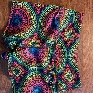 FLEO Colorful Patterned Shorts